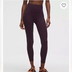 Basically New - Fast and Free High-Rise Tight 25"
5 Pocket